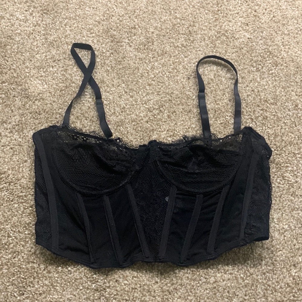 Women’s Black Lace Mini Skirt Set